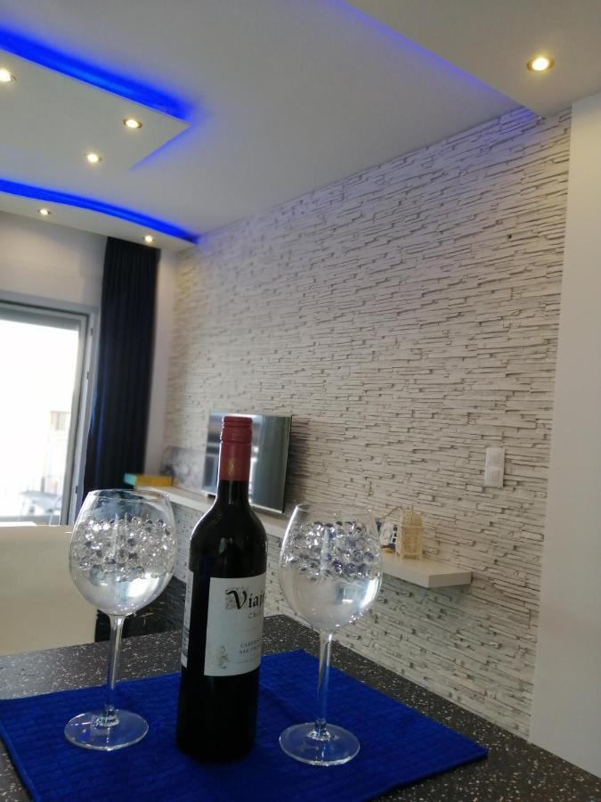Appartement Totani Lux à Peraía Extérieur photo