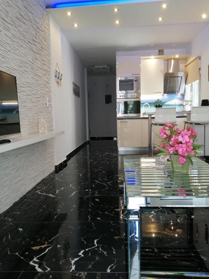 Appartement Totani Lux à Peraía Extérieur photo