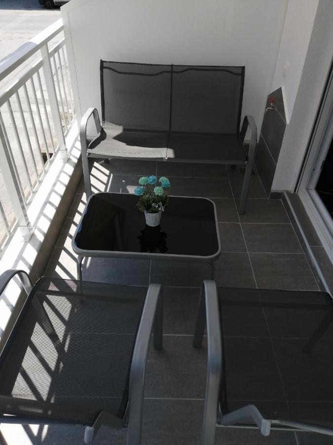 Appartement Totani Lux à Peraía Extérieur photo